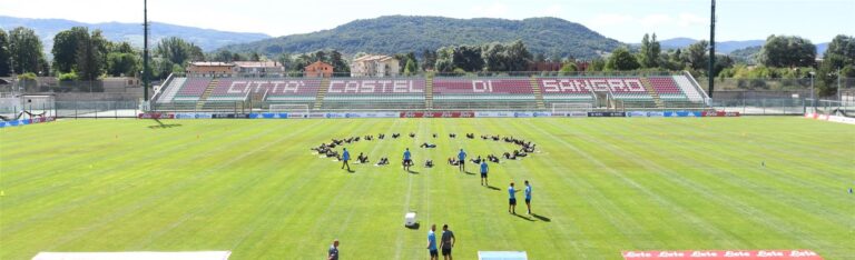 Dopo i quattro goal al Teramo, il Napoli torna al San Paolo contro il Pescara. Bene Insigne con l’Italia