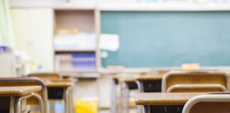 Riapertura delle scuole di nuovo rinviata a Torre Annunziata, se ne riparlerà il primo ottobre