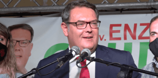 Cesa, ordinanza contro la casa di mia madre: ritorsione intimidatoria del sindaco Guida e del responsabile dell’Urbanistica Petrarca. La pagheranno in Tribunale