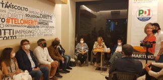 VIDEO Regionali, Martino inaugura con il gotha del Pd il comitato elettorale a Caserta: “La città locomotiva della provincia e del partito”