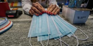 Ad Aversa, San Cipriano e Casaluce obbligo delle mascherine anche all’aperto