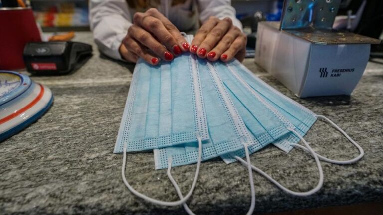 Ad Aversa, San Cipriano e Casaluce obbligo delle mascherine anche all’aperto