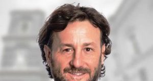 ULTIM’ORA Aversa, il segretario generale De Chiara costretto a dimettersi per le minacce e le pressioni del vicesindaco Oliva