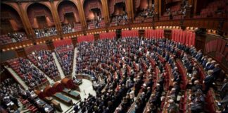 Cambia il due per mille su proposta di Pd e Avs, i partiti si raddoppiano il finanziamento pubblico