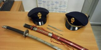 Benevento: scoppia una maxirissa, 61enne brandisce Katana: cinque feriti, due arresti