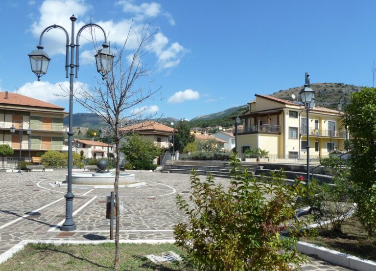 Provvedimenti anticoronavirus, ad Atena Lucana chiusi tutti gli istituti scolastici