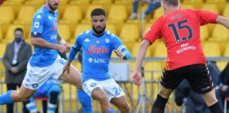 Il Napoli vince in rimonta a Benevento e sale a quota 11 in classifica