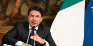 Reddito di cittadinanza, Giuseppe Conte a Scampia il 2 dicembre. Micillo, Cammarano, Ciampi e Saiello: “Difenderemo la misura nelle piazze e in Parlamento”