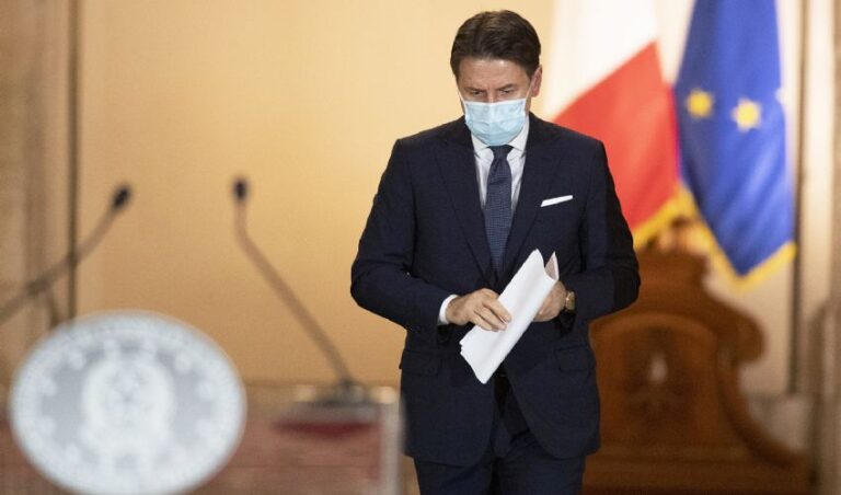 Bar e ristoranti chiusi alle 18 ma aperti anche di domenica: ecco tutte le misure del nuovo Dpcm