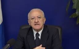 De Luca: “Care mamme sono stato frainteso, per voi solidarietà ed impegno concreti”