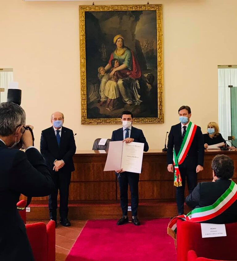 Caserta, nominato Cavaliere della Repubblica Gennaro Del Prete, è il figlio del sindacalista ucciso dai clan