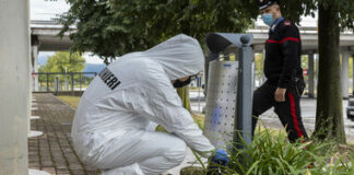 Napoli, ragazzo accoltellato al cuore nella notte: ricoverato in gravi condizioni al Monaldi