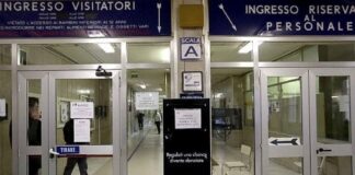 Bimba nasce morta, nel registro degli indagati finiscono cinque sanitari del San Paolo di Napoli