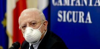 De Luca avverte: “In Campania obbligo delle mascherine almeno fino a fine marzo”