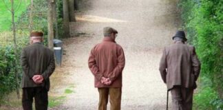 Divieti selettivi! San Felice: minori ed anziani a casa dopo le 19. Trentola: stop assembramenti ma solo in alcune zone