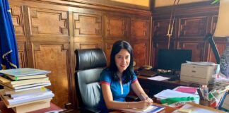 Dalla ministra Azzolina nuovo affondo sulle scuole campane: “Unica regione dove sono chiuse da marzo…”