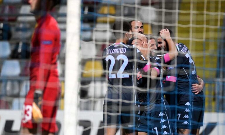 Un Napoli non esaltante vince ma non convince in Europa League (1-2)