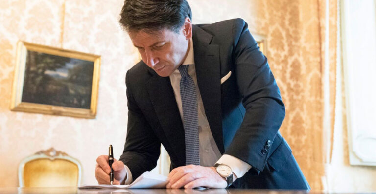 Giuseppe Conte a Portici: “Statuto legittimo, il Tribunale ne prenderà atto”