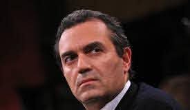 Napoli, De Magistris sui posti letto: “Aumentano perché si aggiungono quelli delle cliniche convenzionate”