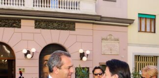 De Magistris a Conte: “Blocco dei ricoveri crea problemi enormi, necessari altri fondi”