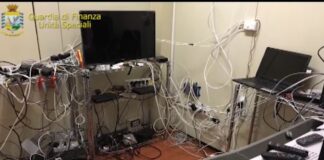 Circa 700 siti web sequestrati, con tanto di avviso durante Cagliari-Samp: “State utilizzando un servizio illegale”
