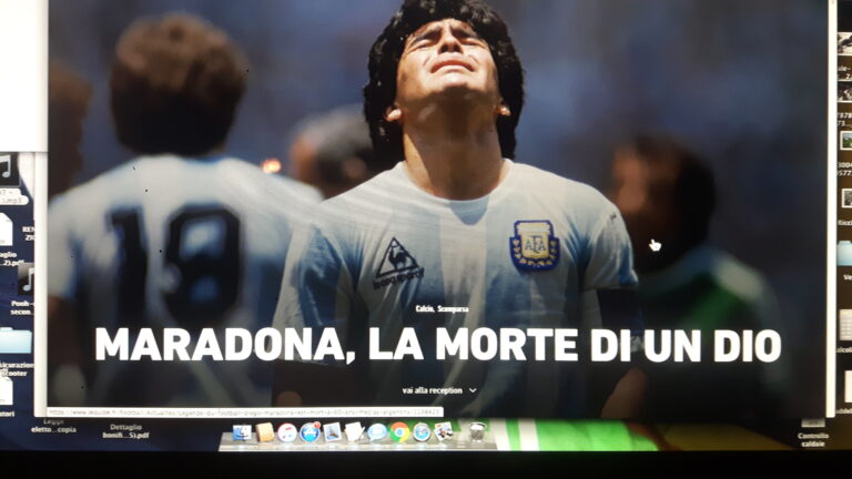 L’Equipe titola: Maradona, la morte di un Dio!