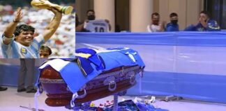 Sulla bara di Maradona manca una maglietta, forse la più importante: quella azzurra!