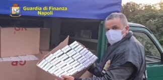 Un 40enne di Acerra sorpreso con 300 chili di sigarette, perderà anche il reddito di cittadinanza