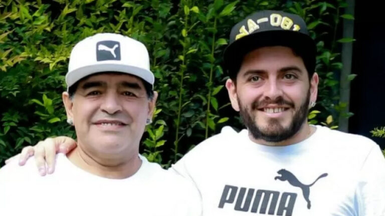“Il capitano del mio cuore non morirà mai”, arriva via social il saluto al padre di Diego Junior