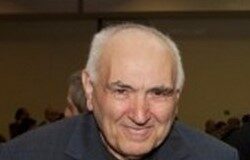 Covid 19, tampone negativo: guarito don Primo Poggi