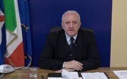 Piano vaccini, la Campania contesta il piano: “Squilibri immotivati ed evidenti tra le varie regioni”