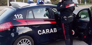 Minaccia di lanciarsi da un cavalcavia nell’Avellinese, 36enne salvato dai carabinieri