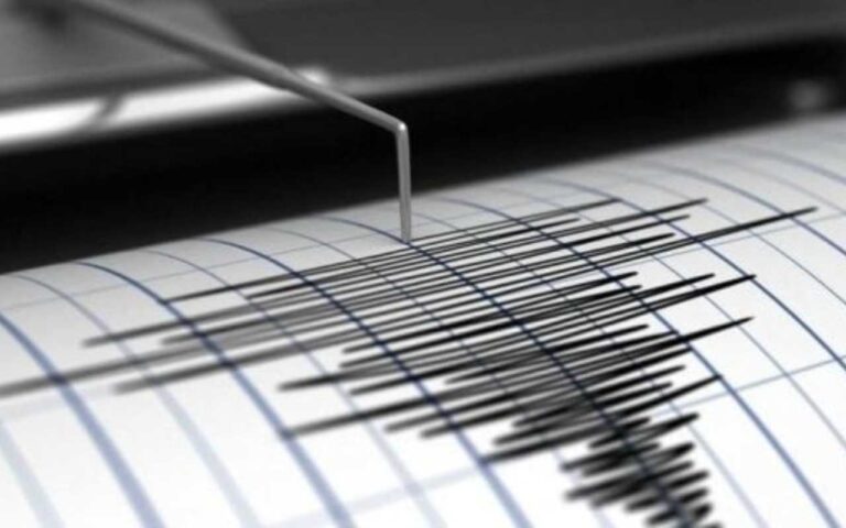 Terremoto nella zona flegrea, boato avvertito anche a Napoli: sindaci in stato d’allerta