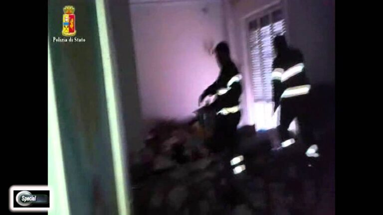 Maddaloni: 22enne segregata e violentata, in manette due uomini ed una donna