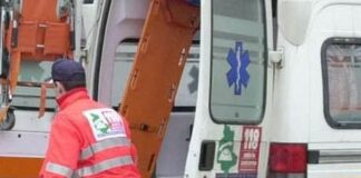 Tragico incidente sul lavoro a Frattamaggiore: operaio cade da un capannone e muore sul colpo