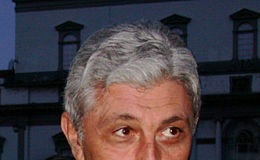 Assoluzione Bassolino, rese note le motivazioni: “Dolore per una lunga solitudine politica”.