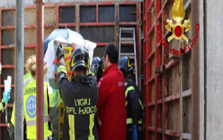 Carinaro, tragico volo da un carrello elevatore nella zona industriale: perde la vita 56enne di Crispano