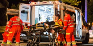 Incidente stradale nella notte, muore noto imprenditore 47enne di Santa Maria a Vico