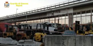 Porto di Napoli: sequestrata area con 100 tonnellate di rifiuti, denunciato un 58enne