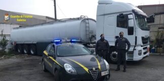 Salerno, denunciato conducente di un’autocisterna che trasportava gasolio