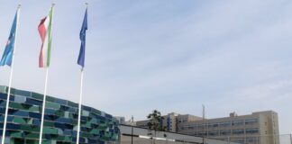 Urla in ospedale all’indirizzo dei medici dopo la morte di un parente, poi postano video su web