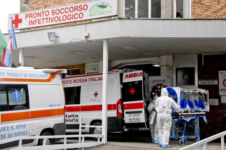 Ospedali campani sempre più in difficoltà: ecco la situazione provincia per provincia