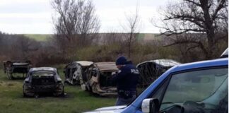 La polizia arresta tre persone accusate di riciclaggio di fuoristrada