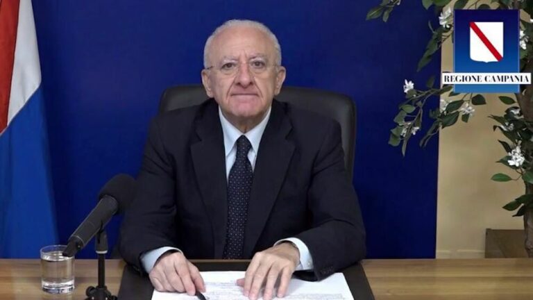 Indice Rt in Campania all’1,65, De Luca: “Avanti con i vaccini e stop ad ogni forma di sciacallaggio!”