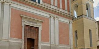 AUDIO SHOCK Orta di Atella, parroco attacca commissari durante l’omelia: vogliono per forza farci passare per camorristi. E poi sferza le forze dell’ordine: si spaccia ovunque