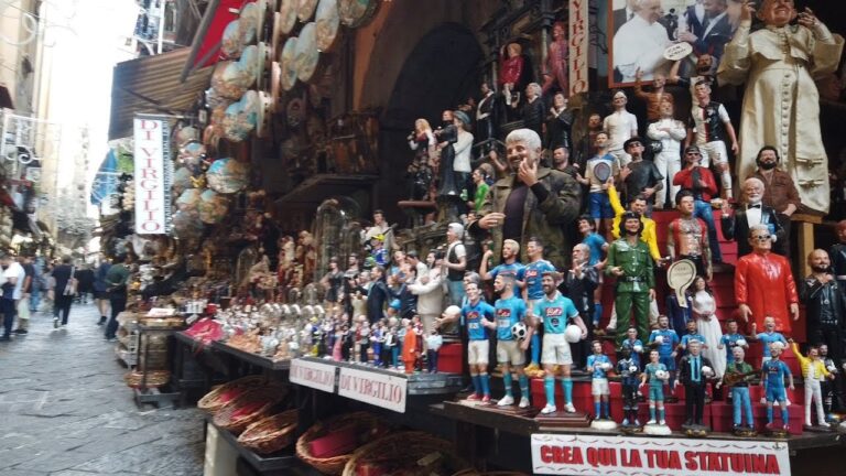 Il grido di allarme di San Gregorio Armeno: crisi profonda e dall’estero vorrebbero comprare…