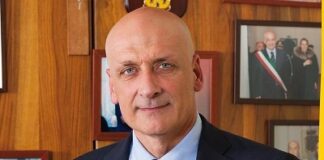 Pozzuoli, aperto nuovo centro vaccinale. Il sindaco Figliolia: ringrazio la Protezione Civile