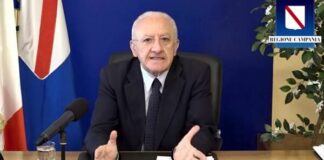 Covid e Dad in Campania, De Luca snocciola i numeri: “Contagi saliti di molto in età 0-44 anni, +30% nella fascia under 19”