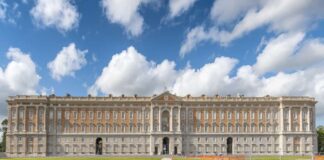 Da lunedì riaprono parco e giardino inglese della Reggia di Caserta. Dal primo maggio anche gli appartamenti