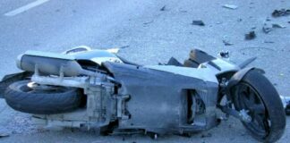 Mariglianella. Sabato sera drammatico: impatto tra auto e scooter, perde la vita 25enne